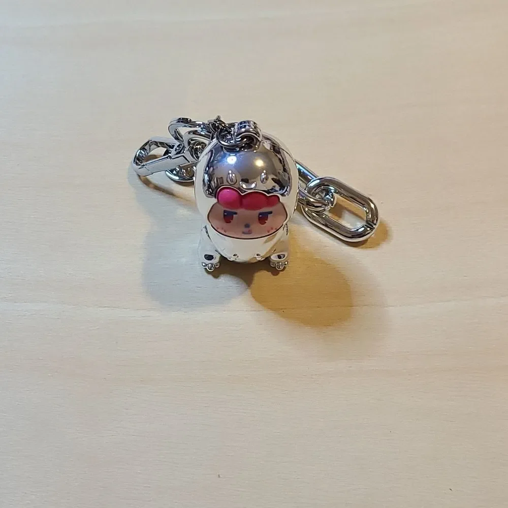 Tyrannosaurus silver pendant keychain